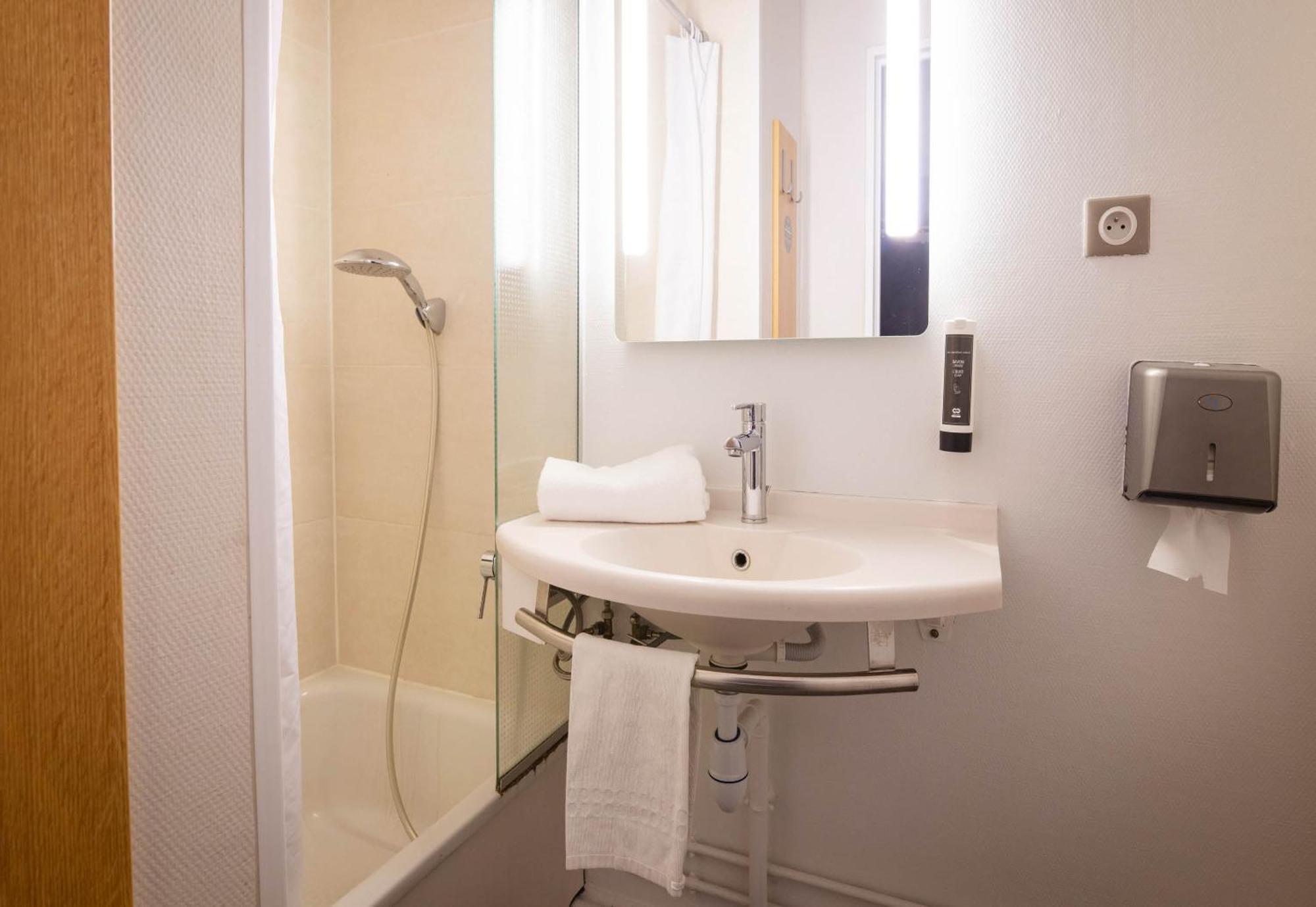 B&B Hotel Avignon 1 Le Pontet  Ngoại thất bức ảnh